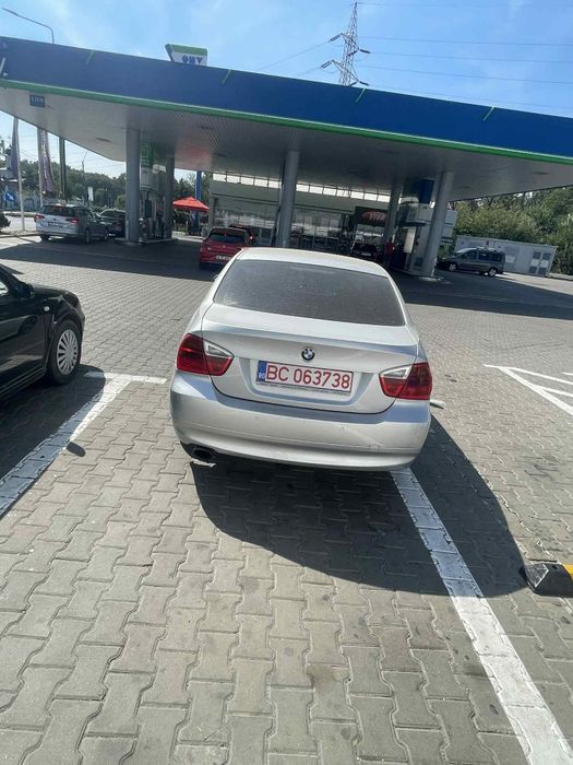 Vând sau schimb e90