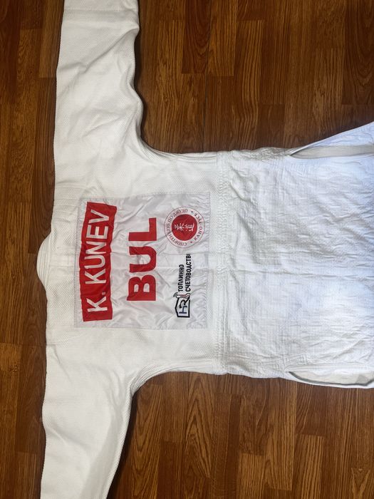 Професионалнo кимоно