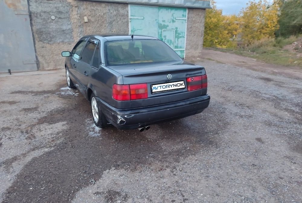 Живой пассат б4 продам