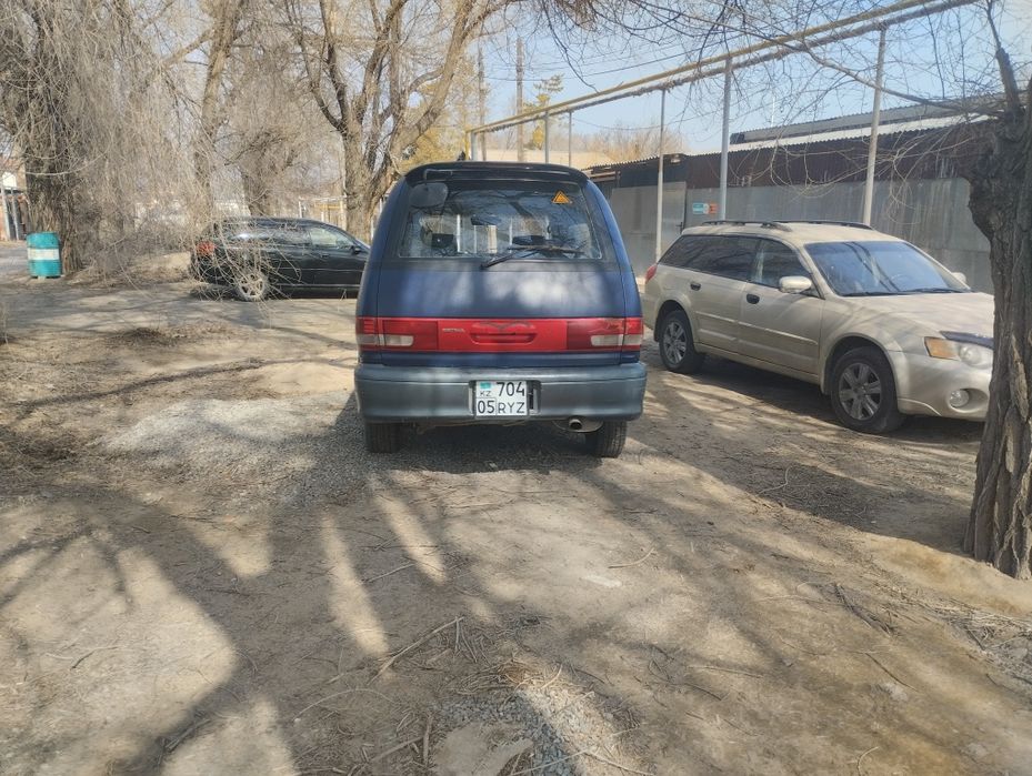 Продам Toyota emina