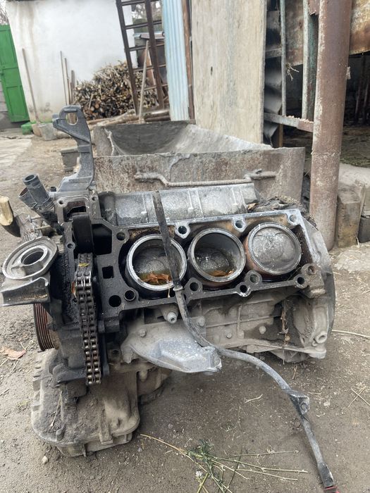 Двигатель на запчасть