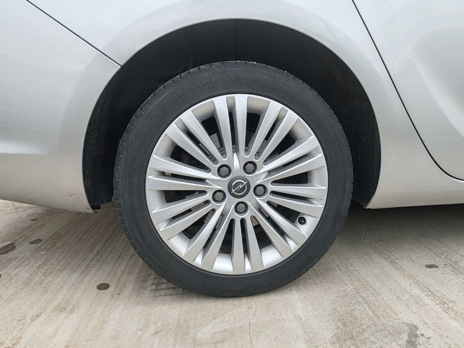 Jante Opel 17 5x115 cu anvelope vara