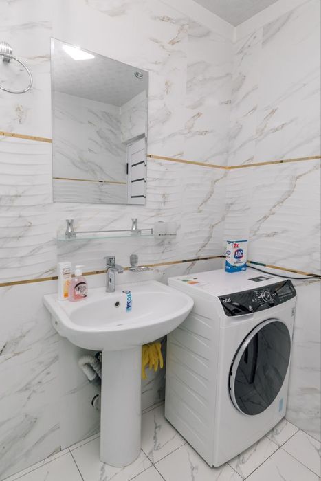 1x xonali lyuks uy arendaga beriladi