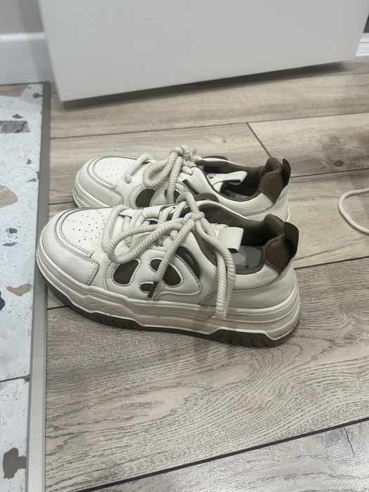 Продам обувь 36 р