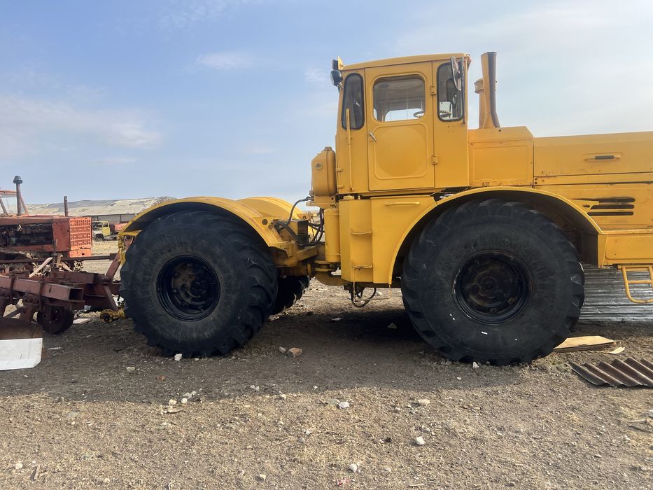 Продам к700 двигатель нд3 с плугом