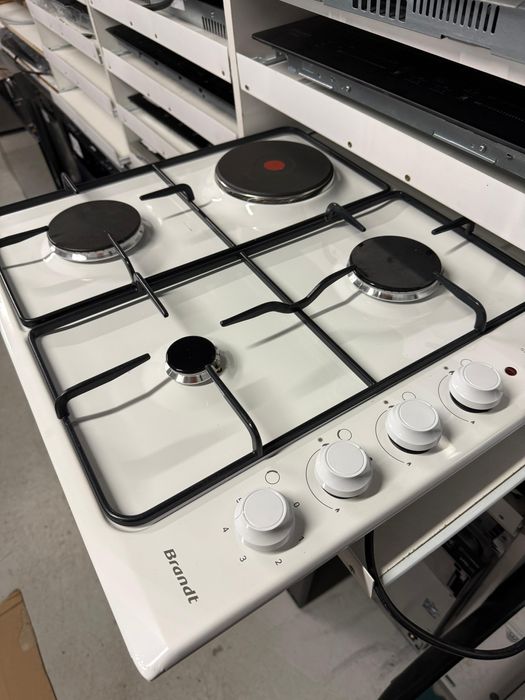 Plită mixtă încorporabilă gaz + electrică Brandt BPE6411WM