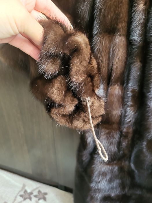 Продам шубу р.48-50-52