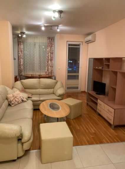 Двустаен имот в Гоце Делчев