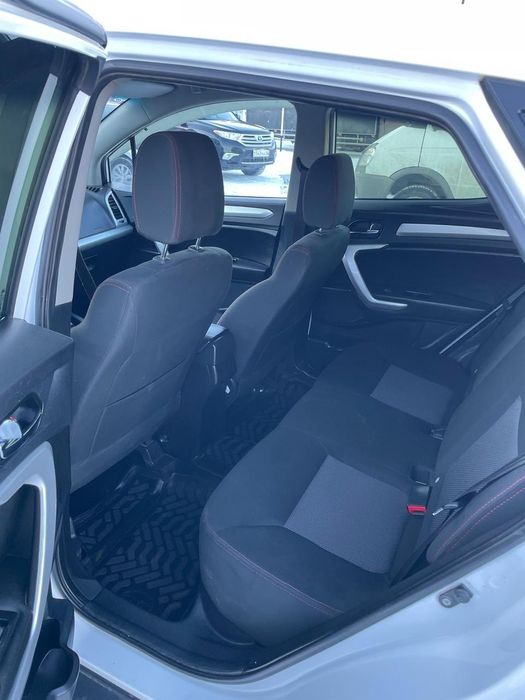 Продам jac s3. 2017г. Газ бензин