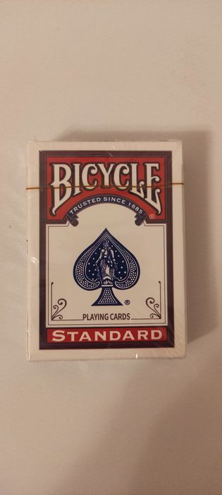 Игральная колода карт Bicycle standard red. Полностью запечатанный