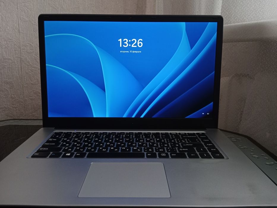 Продам ноутбук Yepo 737a6