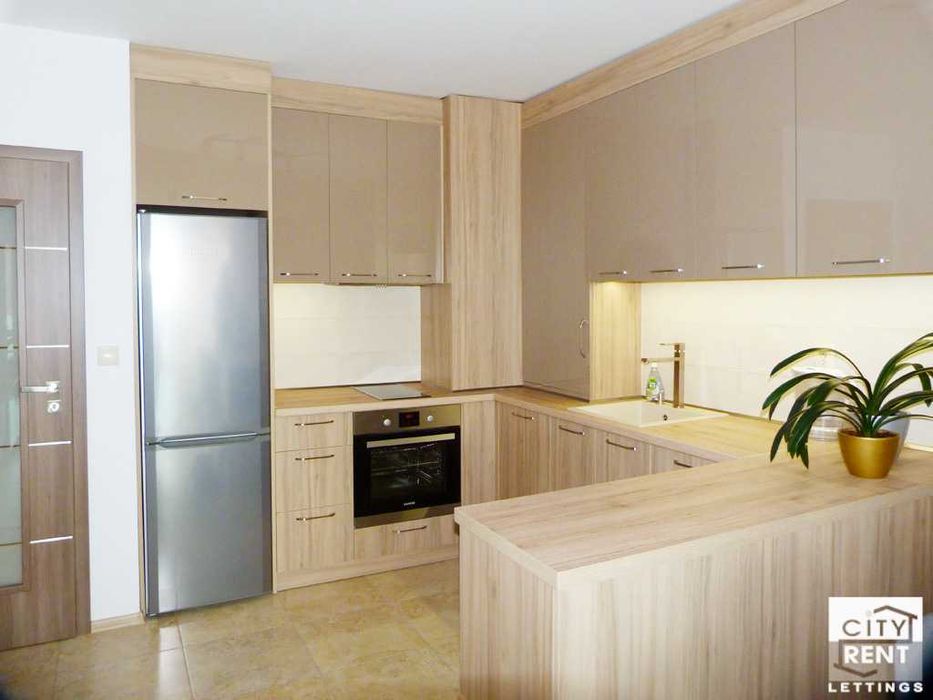 104274 Обзаведен апартамент с две спални в центъра на В. Търново