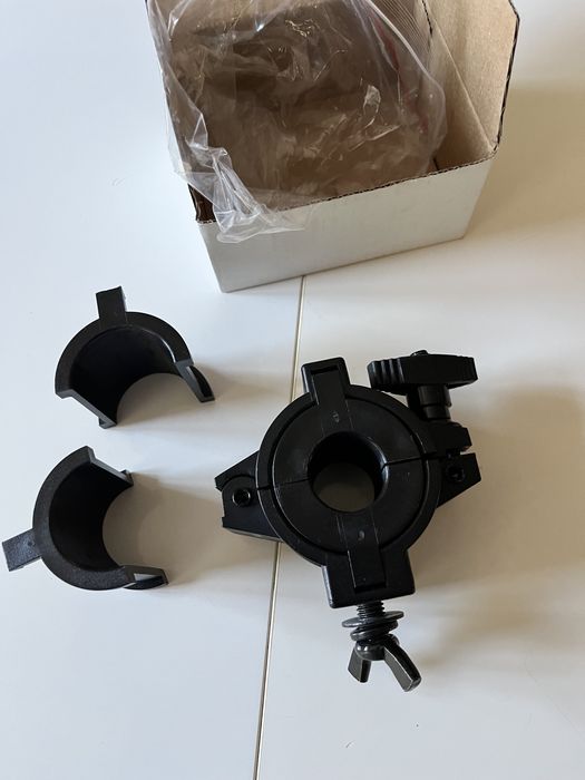 Cleme/catuse fixare lumini pe schela