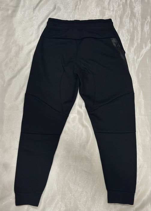 Nike tech fleece