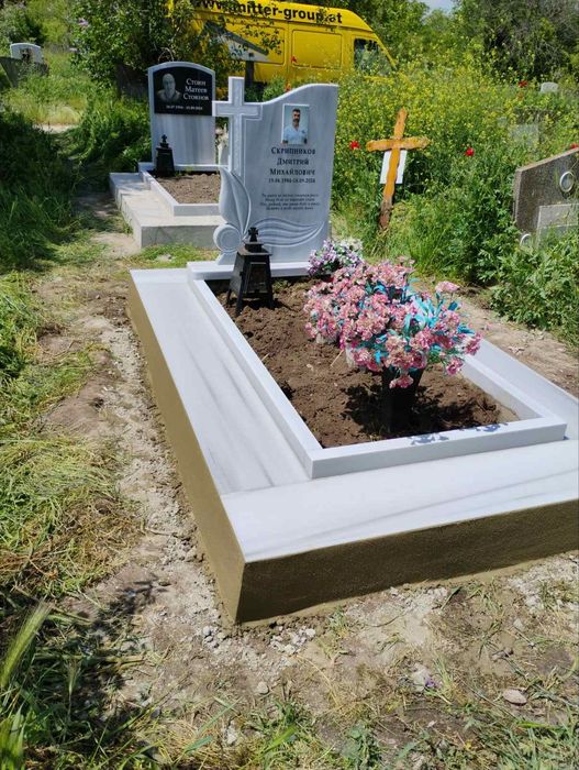 Изработка на паметници и надгробни плочи