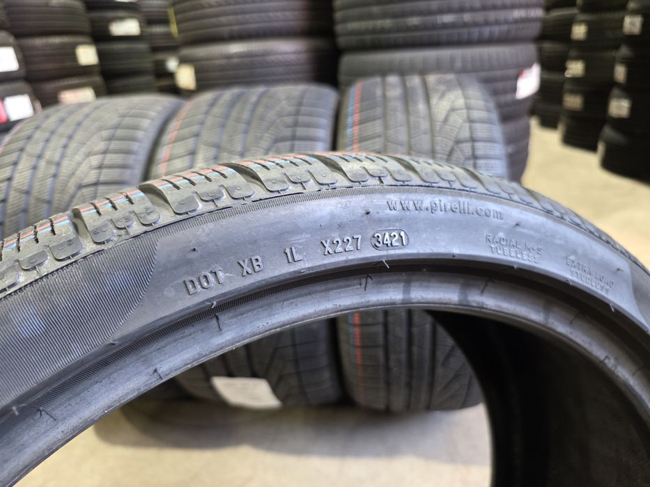 305/30/21//265/35/21 PIRELLI