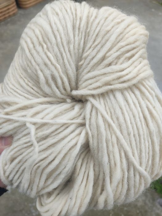 Прежда, вълна за тъкане на китеници, мартеници, арт материали,