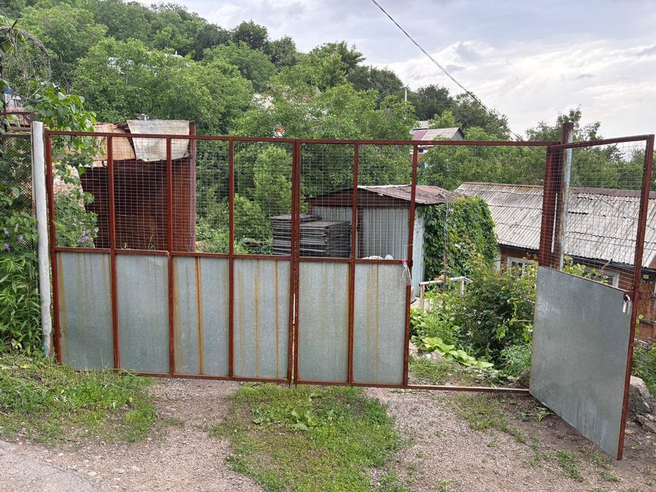 Продам ворота без стоек