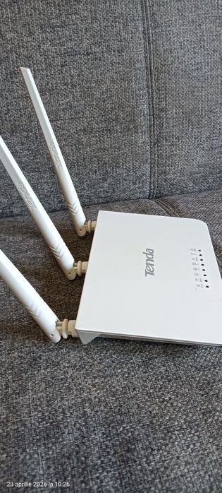 Router wireless Tenda F3