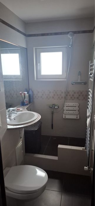 Vand apartament 3 camere Medgidia