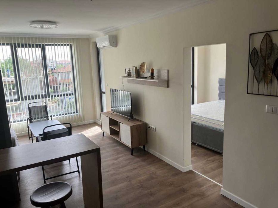 Дава се под наем Двустаен апартамент в Пловдив, Остромила - 65 кв.м за 348.84 € - Снимка #2