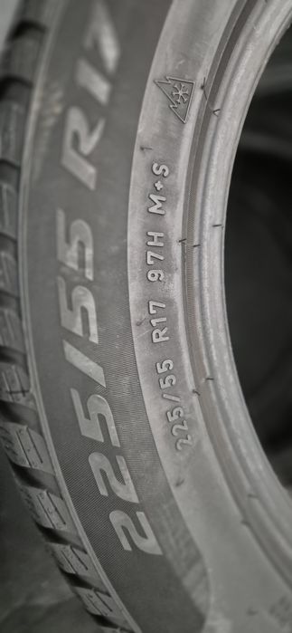 225 55 17 Pirelli m+s