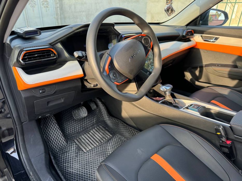 Dong Feng aueles shine sotiladi