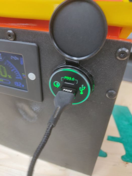 LiFePo4 аккумулятор 12В, 100А/ч