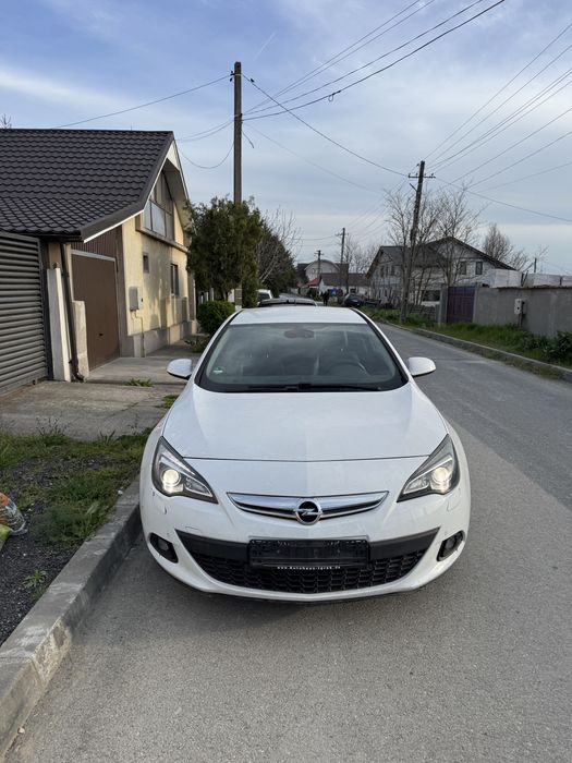 Dezmembrez Opel Astra J GTC 1.4i A14NET