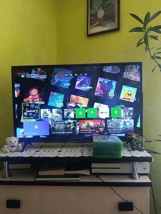 Vând Xbox one S cu 6 jocuri