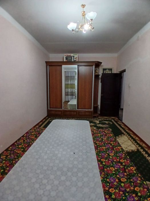 Kvartera sotiladi 100 kv mm