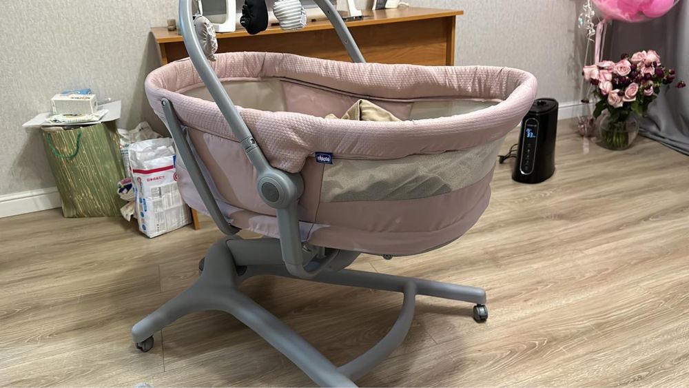Кроватка Chicco baby hug 4в1
