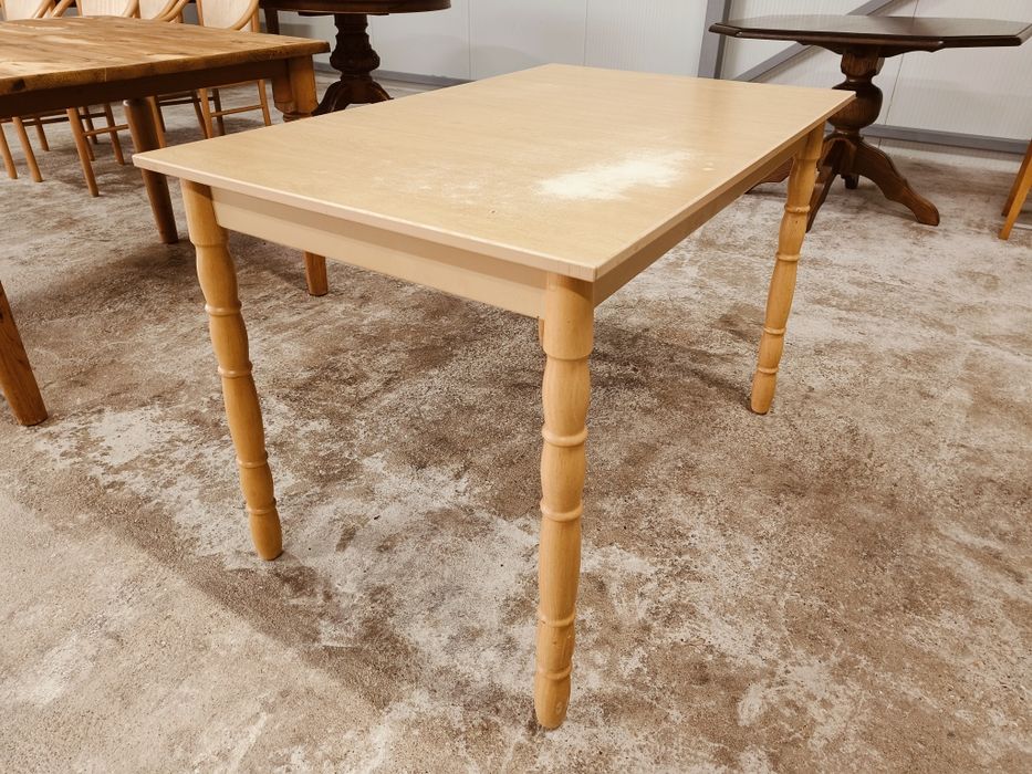 Трапезна /работна маса