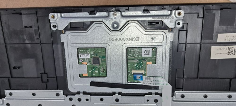 Tastatura ACER LV5T_A51B cu carcasa si touchpad Synaptics TM-P3218-003