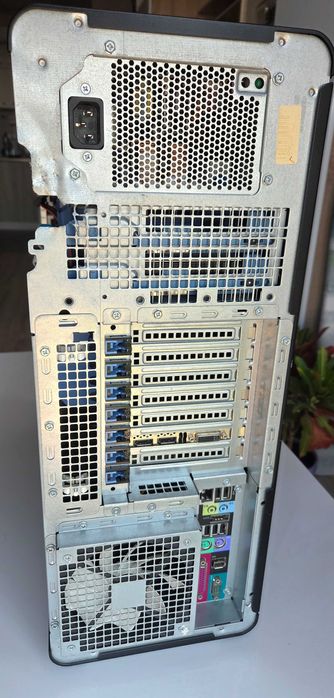 Dell Precision T7500 workstation