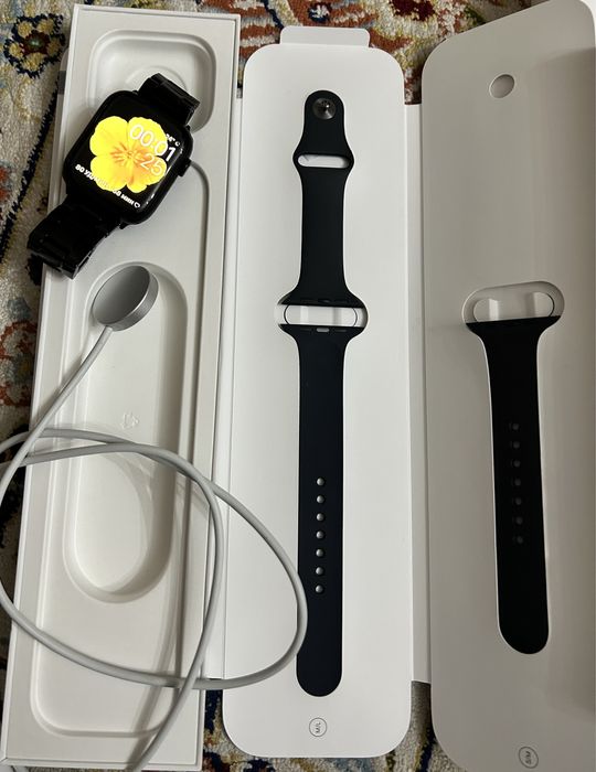 Наручные часы Apple