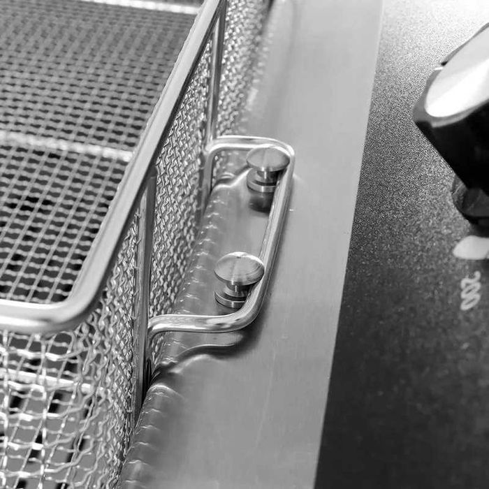 Електрически трифазен фритюрник 45л - със студена зона, шкаф