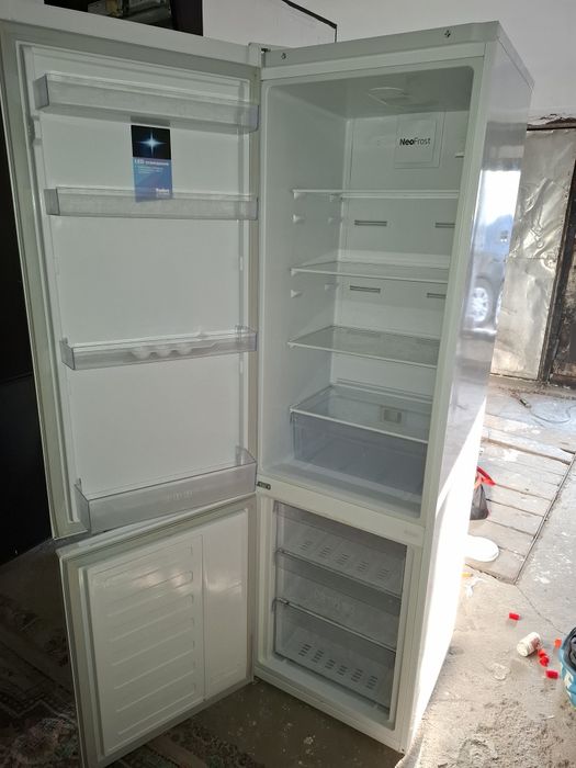 Продаётся холодильник веко двухкамерный в отличном состоянии