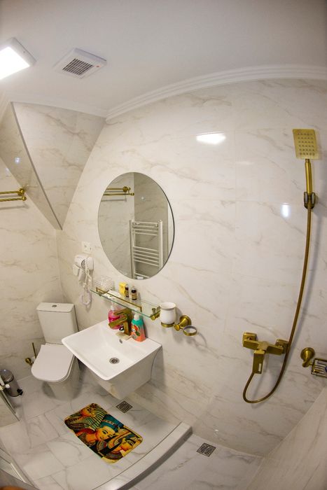 Cazez/Închiriez Apartament ,Ultracentral (Parc Ghica)