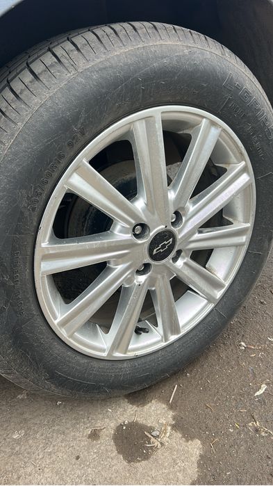 Продам диски на 16