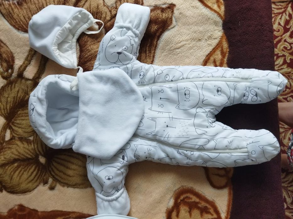 Продам зимний костюм для выписки
