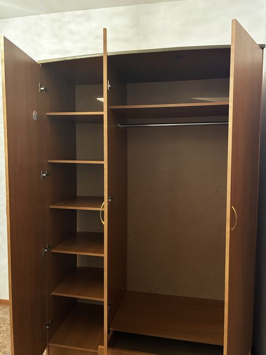 Продам шкаф для вещей