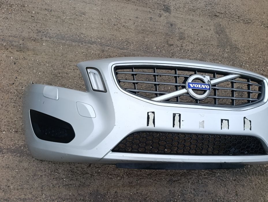 Предна броня Волво / Volvo V60 2012г.