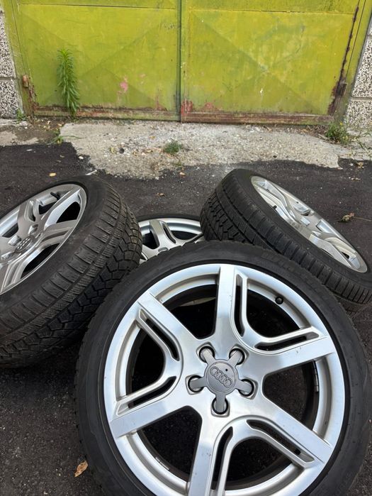 Зимни гуми с джанти Audi/18*5x112 оригинални