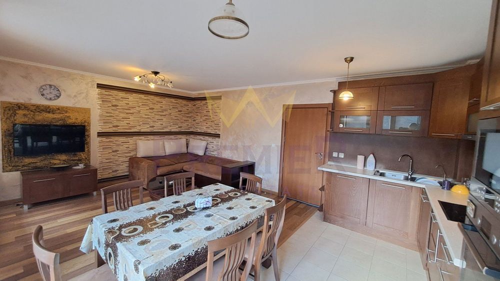 Дава се под наем Тристаен апартамент в к.к. Златни пясъци - 120 кв.м за 612 € - Снимка #3