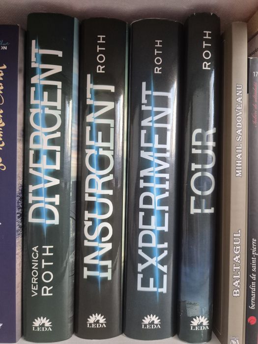 Seria Divergent de Veronica Roth