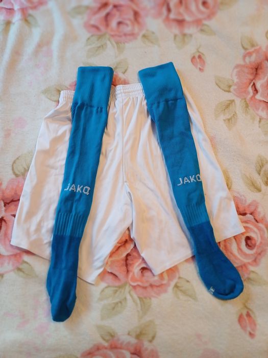 Футболен комплект Jako и подарък футболни чорапи