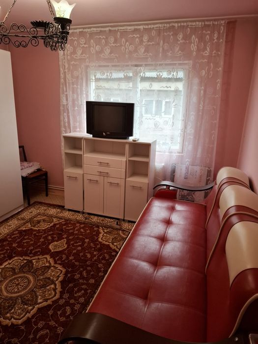 Vând apartament în Lupeni- Strada Policlinicii