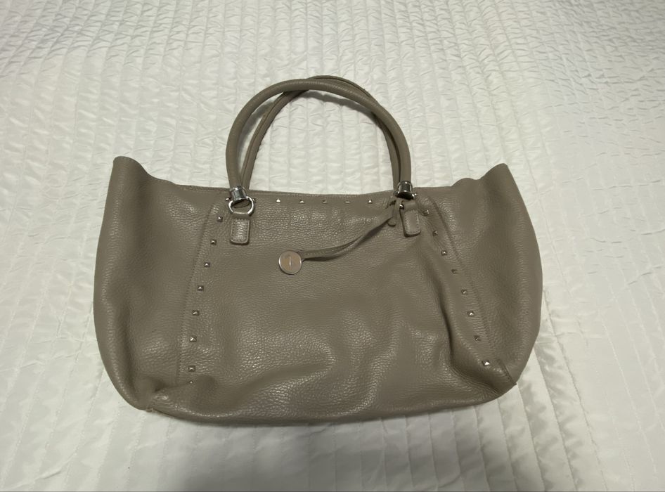 Маркови чанти от естествена кожа