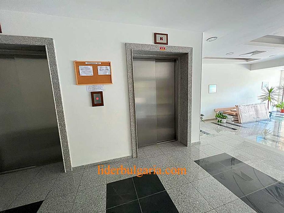 Продава се Тристаен апартамент в к.к. Слънчев бряг - 162 кв.м за 741 €/кв.м - Снимка #14